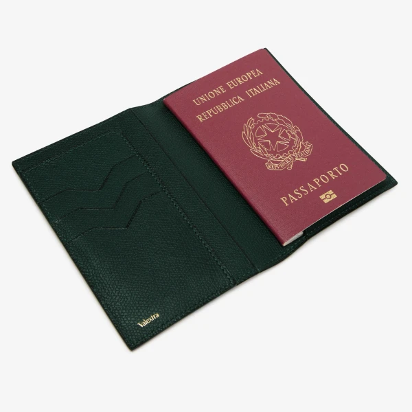 Valextra Passport Holder 3CC in Valextra Green | Wallets & Purses | Coveti
