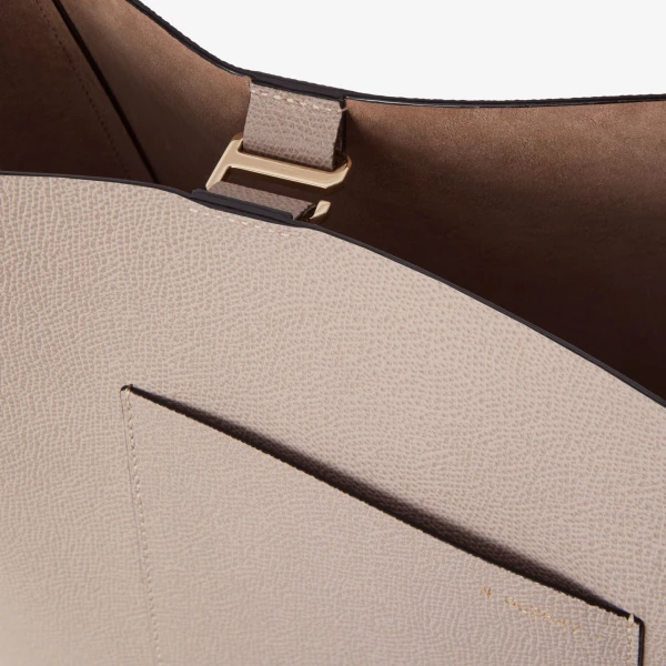 Valextra Soft Bucket Medium Bag in Nude Pink | Bucket Bags | Coveti