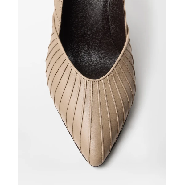 Versace Gianni Leather Pumps 90 mm in Beige, view 5 | Heels