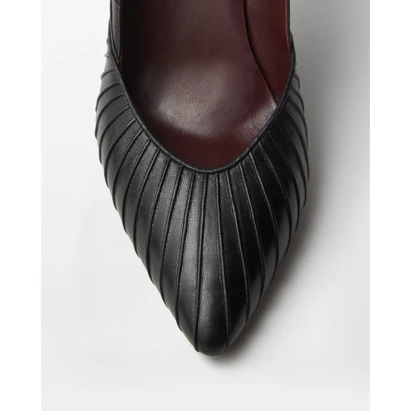 Versace Gianni Leather Pumps 90 mm in Black, view 6 | Heels