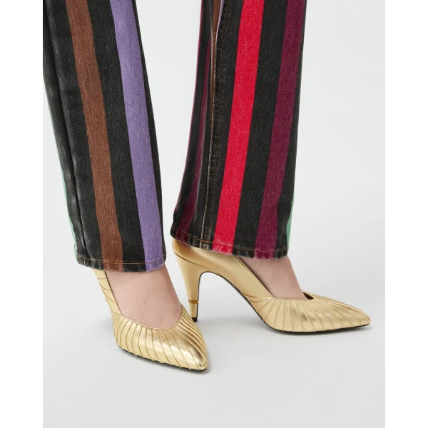 Versace Gianni Metallic Nappa Pumps 90 mm in Gold, view 2 | Heels