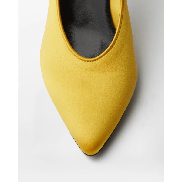 Versace Gianni Satin Pumps 90 mm in Gold, view 5 | Heels