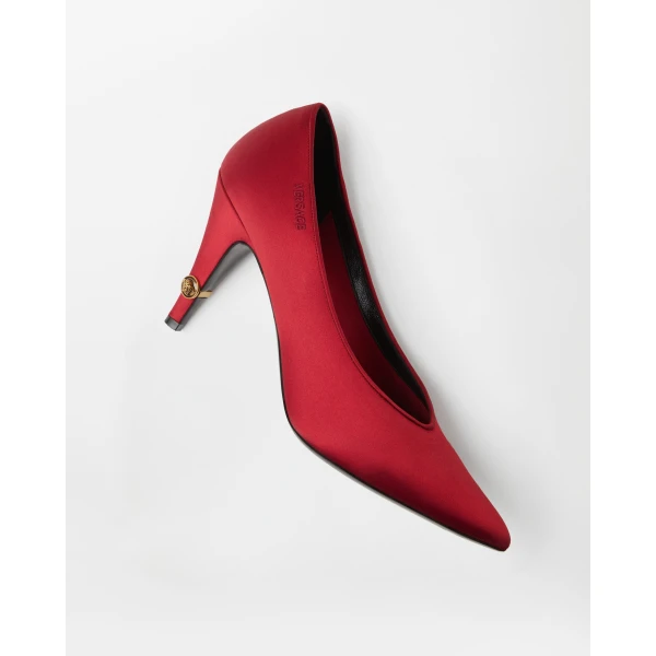 Versace Gianni Satin Pumps 90 mm in Red, view 4 | Heels