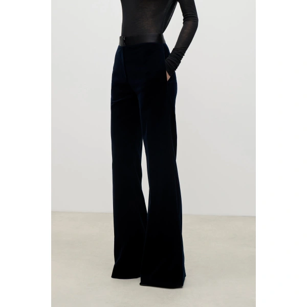 Victoria Beckham Alina Trouser in Midnight | Wide-Leg Pants | Coveti, view 5