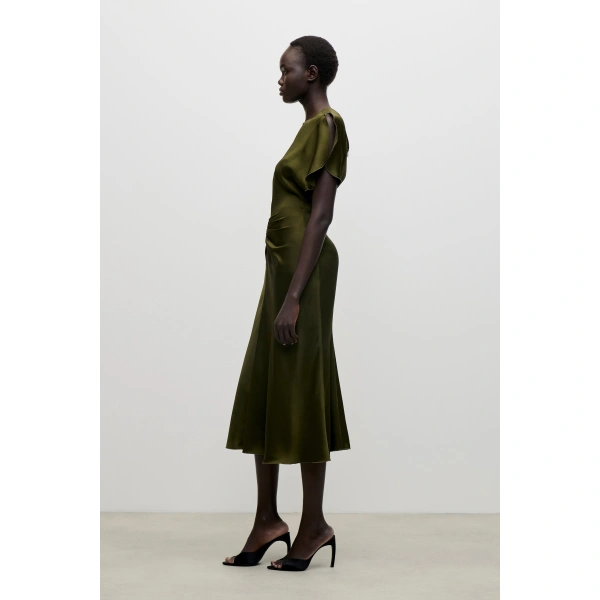 Victoria Beckham Bela Midi Dress in Marsh Green | Midi Dresses | Coveti, view 3