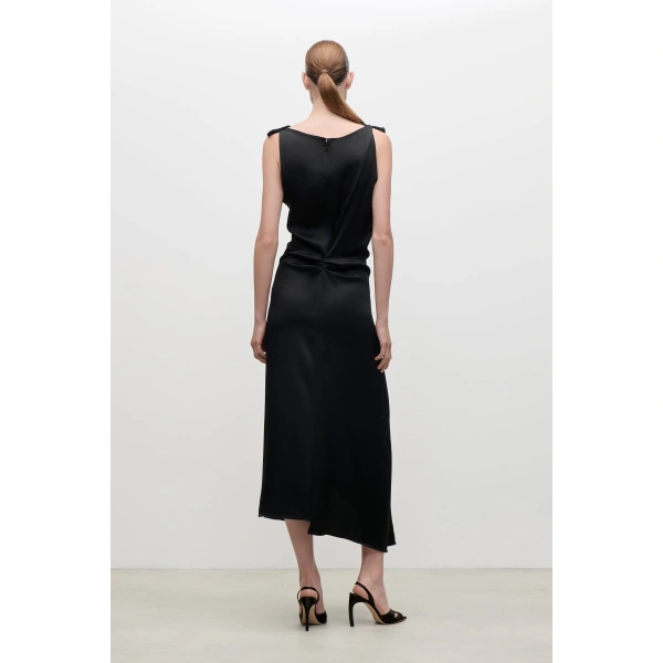 Victoria Beckham Draped Tailored Midi Dress in Black | Midi Dresses | Coveti, view 5