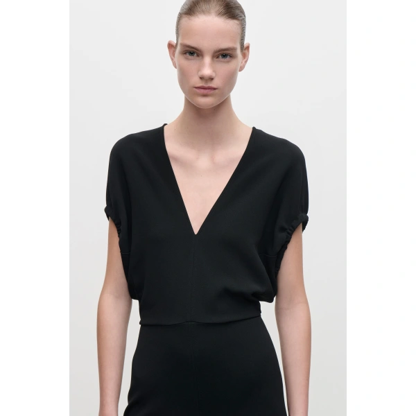 Victoria Beckham Edith Midi Dress in Black | Midi Dresses | Coveti, view 5