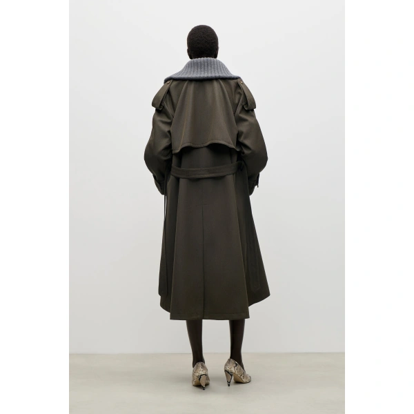 Victoria Beckham Esmee Trench Coat in Green | Trench Coats | Coveti, view 5