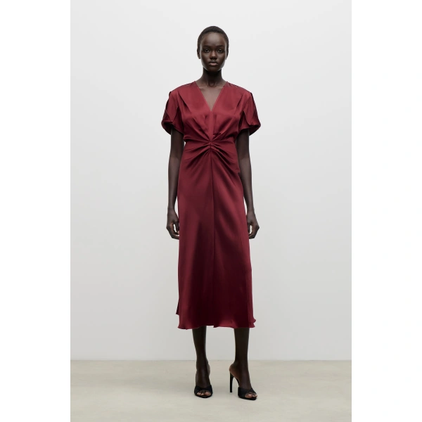 Victoria Beckham Eve Midi Dress in Burgundy | Midi Dresses | Coveti, view 2