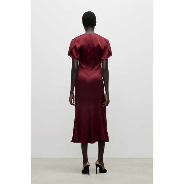 Victoria Beckham Eve Midi Dress in Burgundy | Midi Dresses | Coveti, view 4