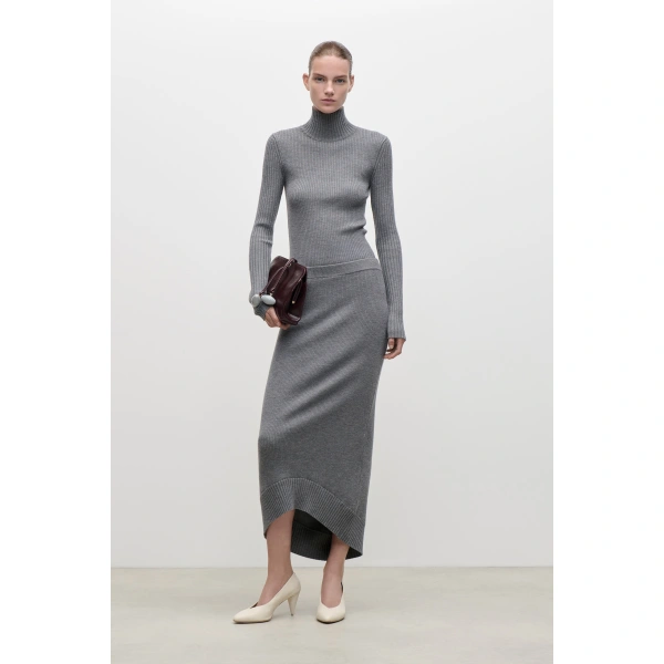 Victoria Beckham Fitted Skirt in Grey Melange | Pencil Skirts | Coveti, view 2