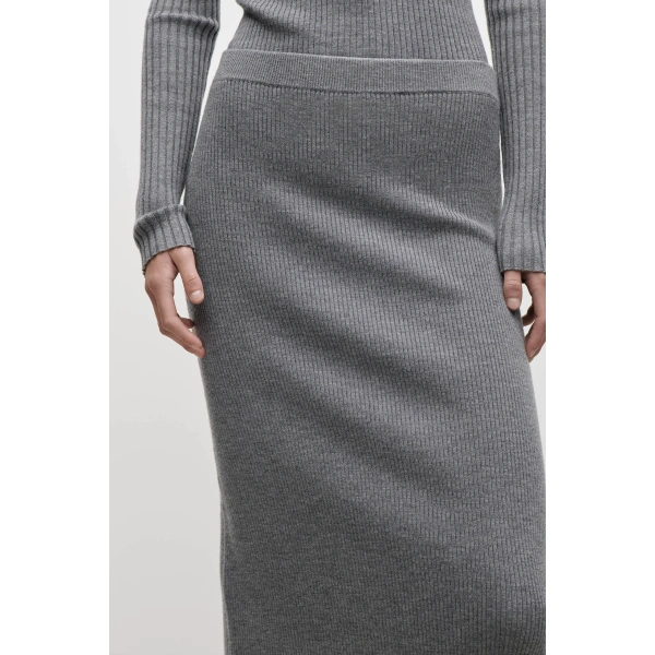 Victoria Beckham Fitted Skirt in Grey Melange | Pencil Skirts | Coveti, view 6