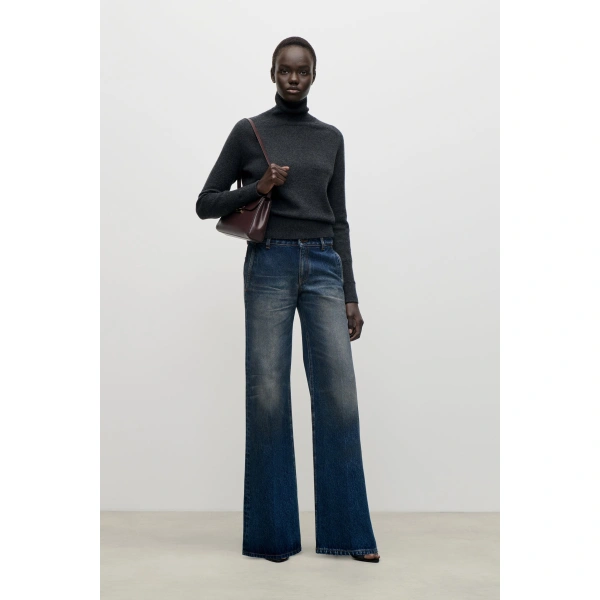Victoria Beckham Gigi Jean in Dark Vintage Wash | Jeans | Coveti, view 2