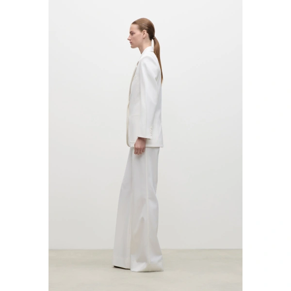 Victoria Beckham Katherine Jacket in Ivory | Blazers | Coveti, view 3