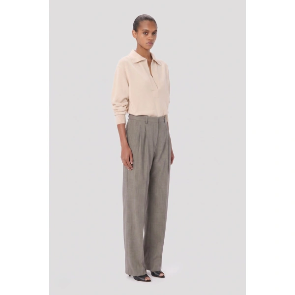 Victoria Beckham Pleated Trouser in Ore | Wide-Leg Pants | Coveti, view 3