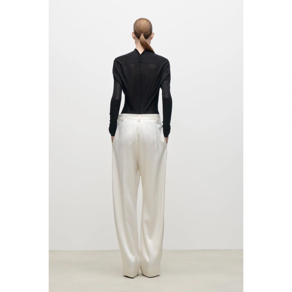 Victoria Beckham Relaxed Curved Leg Trouser in Ivory | Tailored Pants | Coveti, view 4