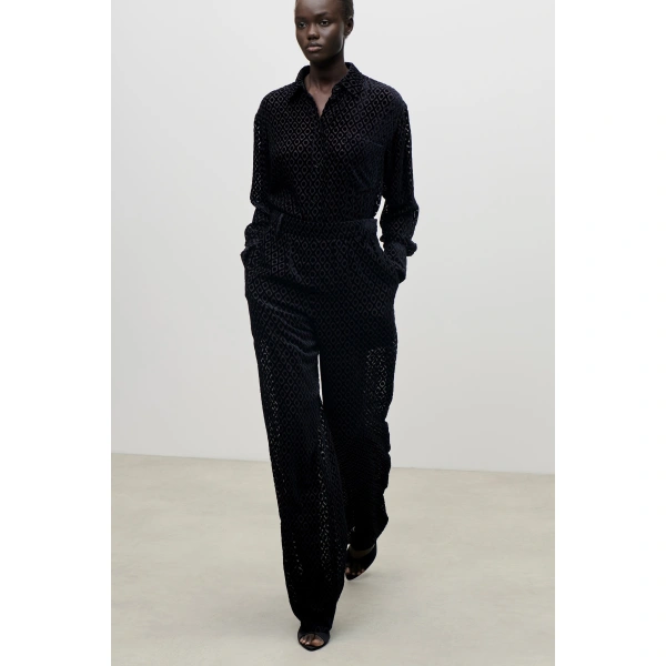 Victoria Beckham Remi Shirt in Black | Shirts | Coveti, view 5