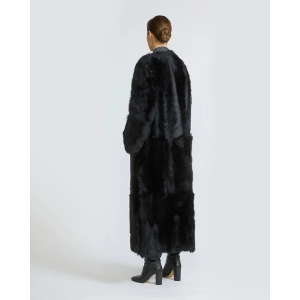 Yves Salomon Extra Long Toscana Lambskin Shearling Coat in Black | Shearling Coat | Coveti