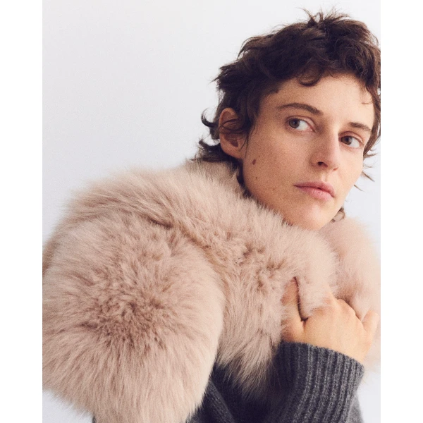 Yves Salomon Fox Fur Scarf in Beige | Scarves | Coveti