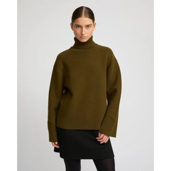 Yves Salomon Knitted Turtleneck Sweater in Khaki | Turtlenecks | Coveti