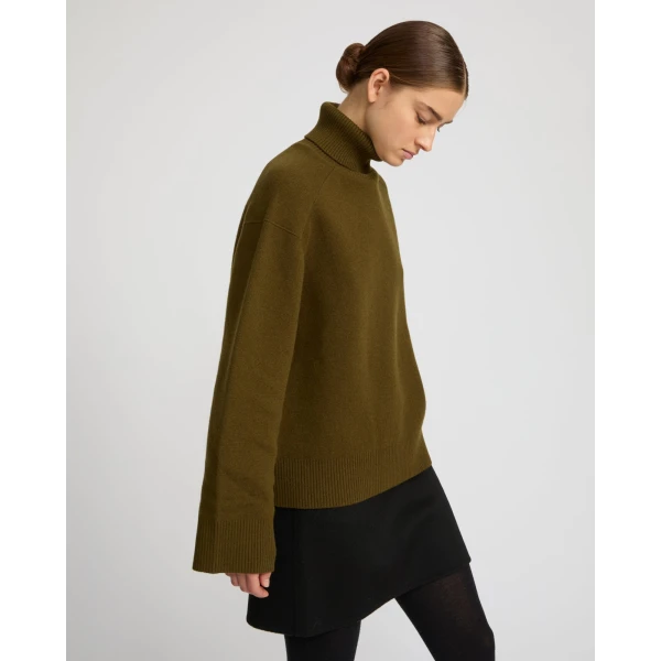 Yves Salomon Knitted Turtleneck Sweater in Khaki | Turtlenecks | Coveti