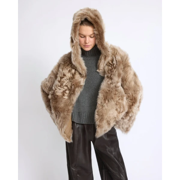 Yves Salomon Reversible Hooded Toscana Lambskin Shearling Jacket in Camel | Shearling Jackets | Coveti
