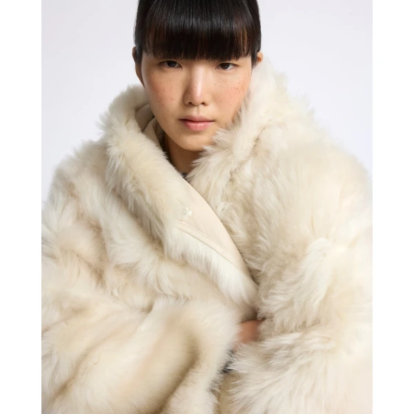 Yves Salomon Reversible Hooded Toscana Lambskin Shearling Jacket in White | Shearling Jackets | Coveti