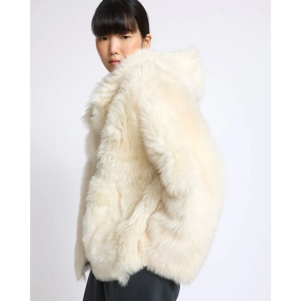 Yves Salomon Reversible Hooded Toscana Lambskin Shearling Jacket in White | Shearling Jackets | Coveti