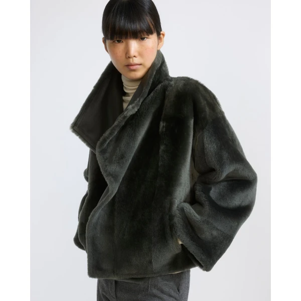 Yves Salomon Reversible Short Lacon Lambskin Shearling Jacket in Dark Green | Shearling Jackets | Coveti