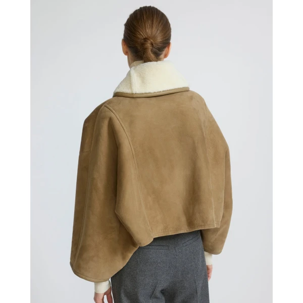 Yves Salomon Short Lambskin Shearling Cape in Camel | Shearling Coat | Coveti