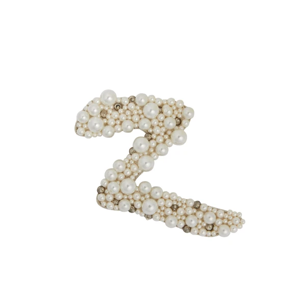 Pearl Alphabet Brooch Z